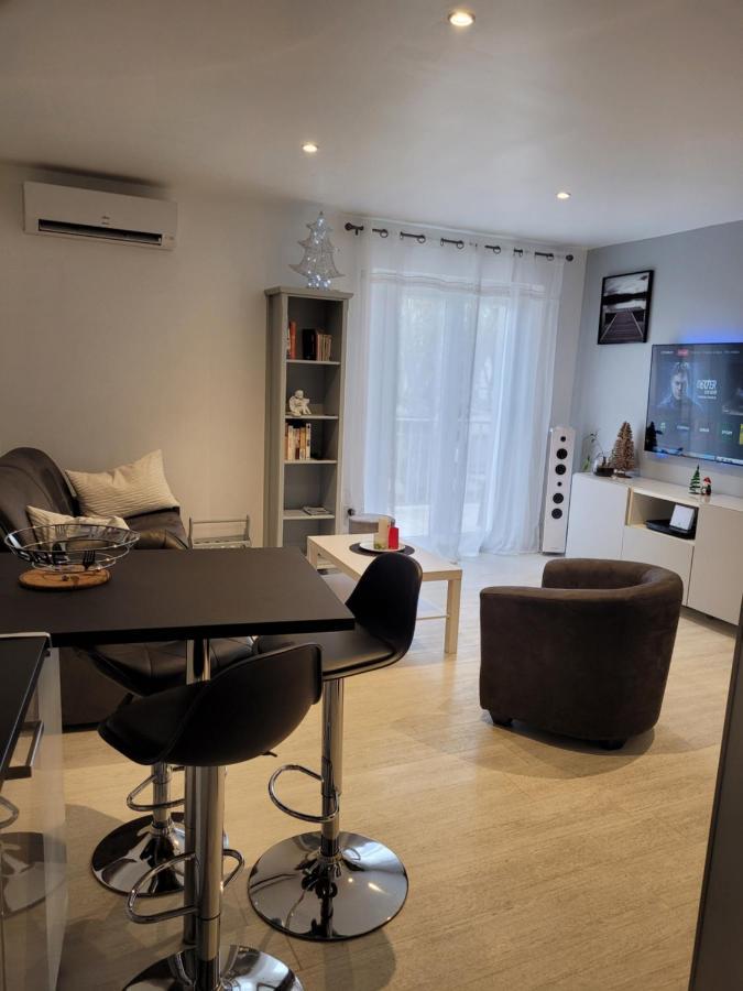 L Ephejules Apartamento Marseillan  Exterior foto